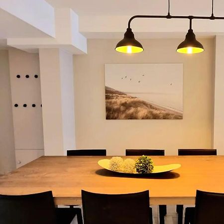 Familie Appartement Hartje Knokke Met Optie Parking Екстериор снимка